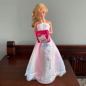 Vintage 1980 Happy Birthday Barbie.